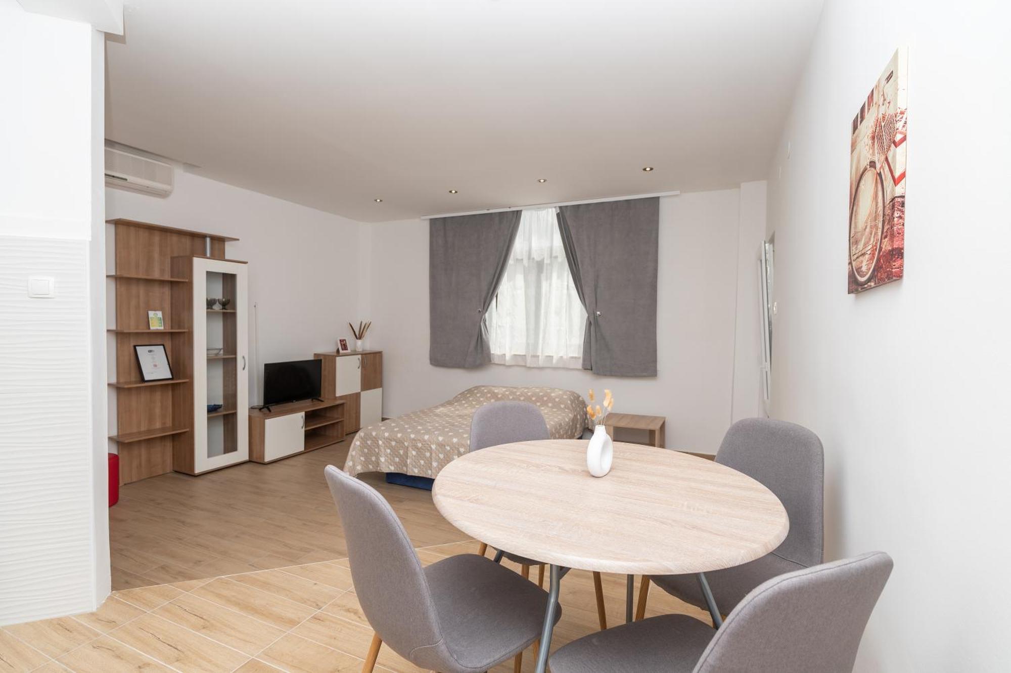 Apartments Marsela ทูแชพี ภายนอก รูปภาพ